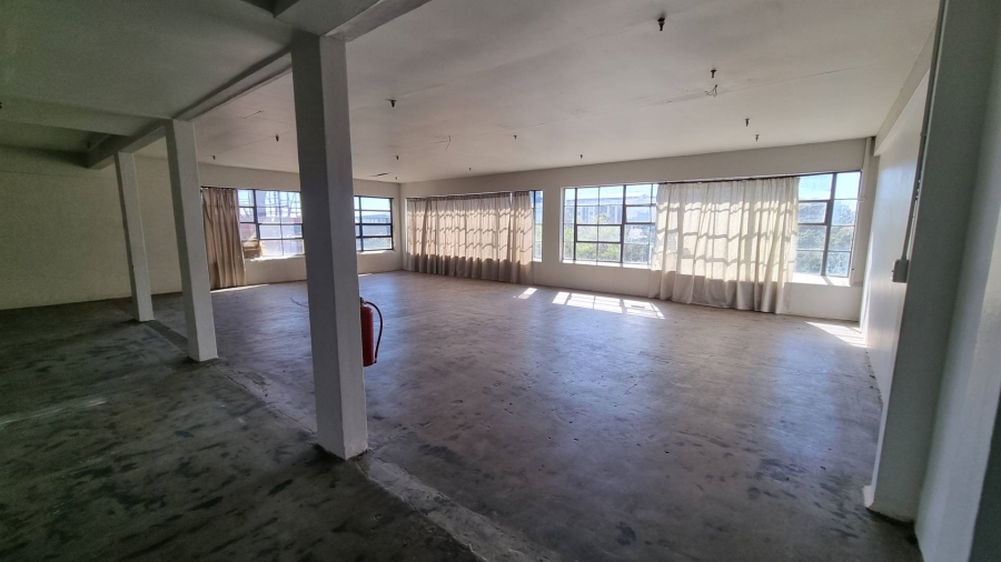 To Let commercial Property for Rent in Woodstock Western Cape